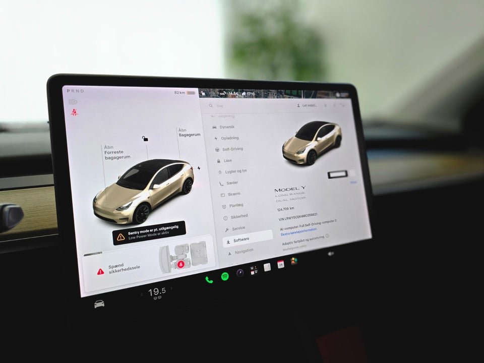 Tesla Model Y Long Range AWD 5d