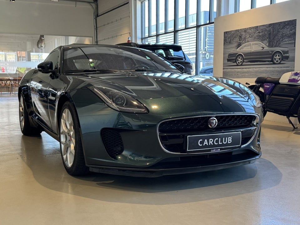 Jaguar F-Type 2,0 P300 Coupé aut. 2d
