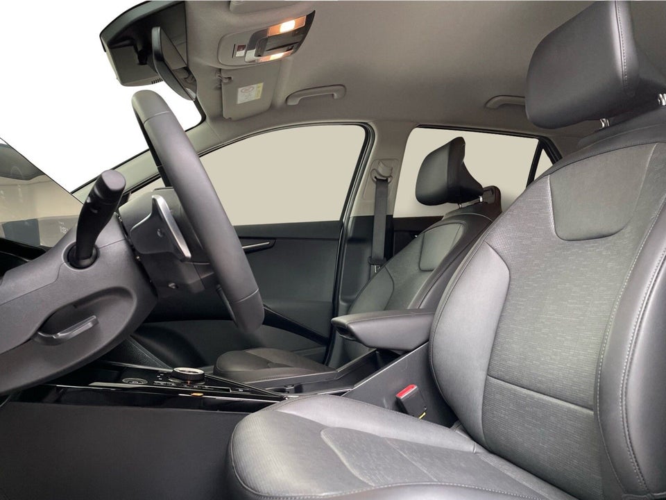 Kia Niro 64 EV Upgrade 5d