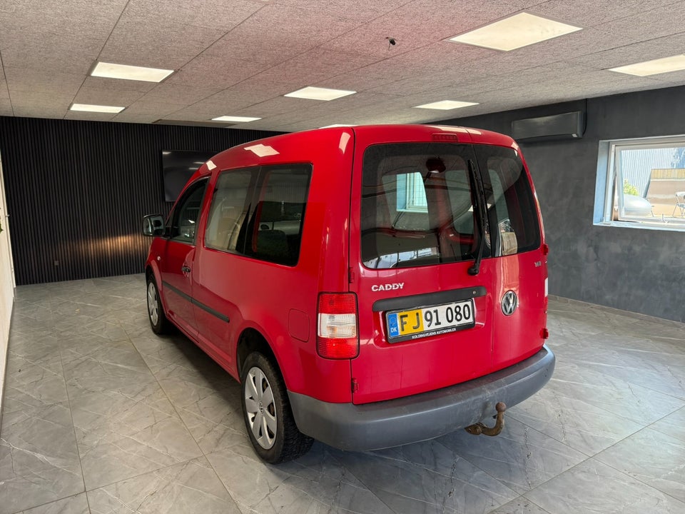 VW Caddy 1,9 TDi Life DSG 5d