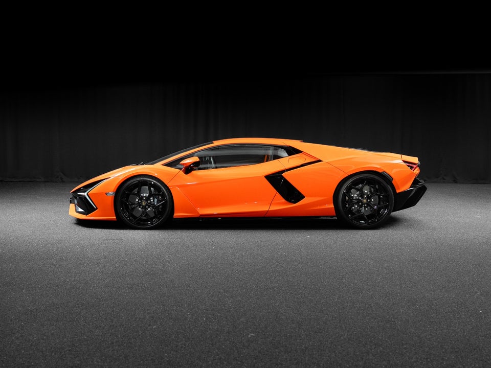 Lamborghini Revuelto 6,5 2d