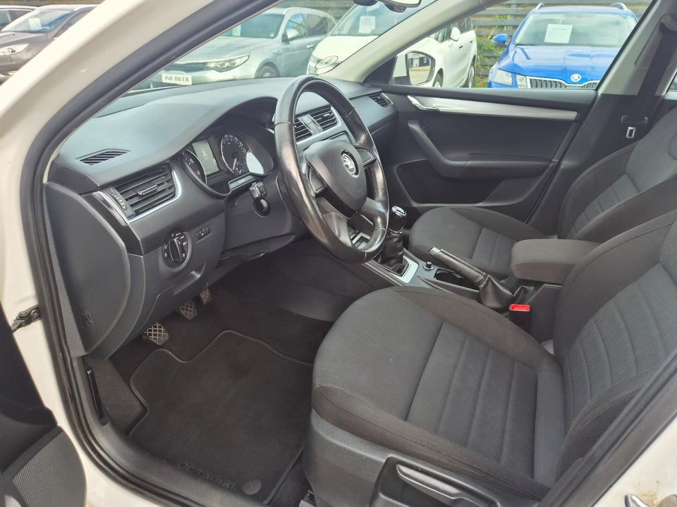 Skoda Octavia 1,2 TSi 105 Active Combi 5d