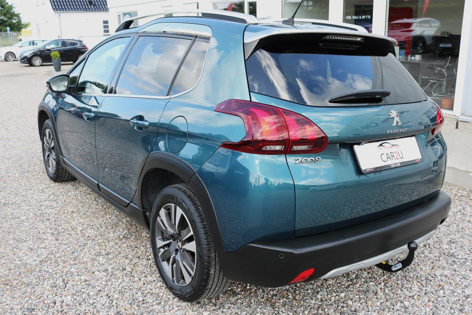 Peugeot 2008 1,6 BlueHDi 100 Desire Sky 5d