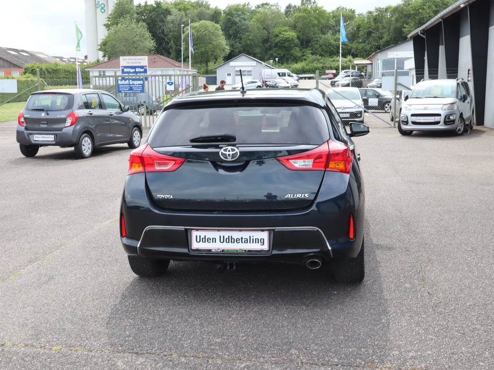 Toyota Auris 2,0 D-4D T4 5d