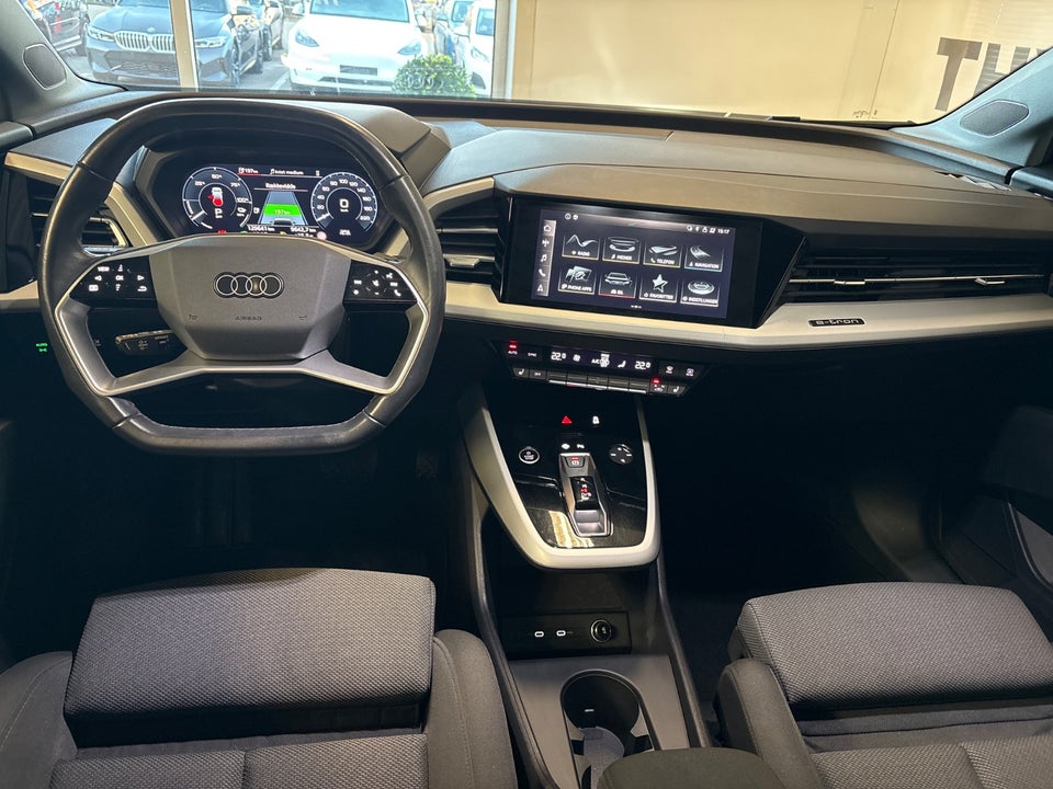 Audi Q4 e-tron 40 Advanced 5d