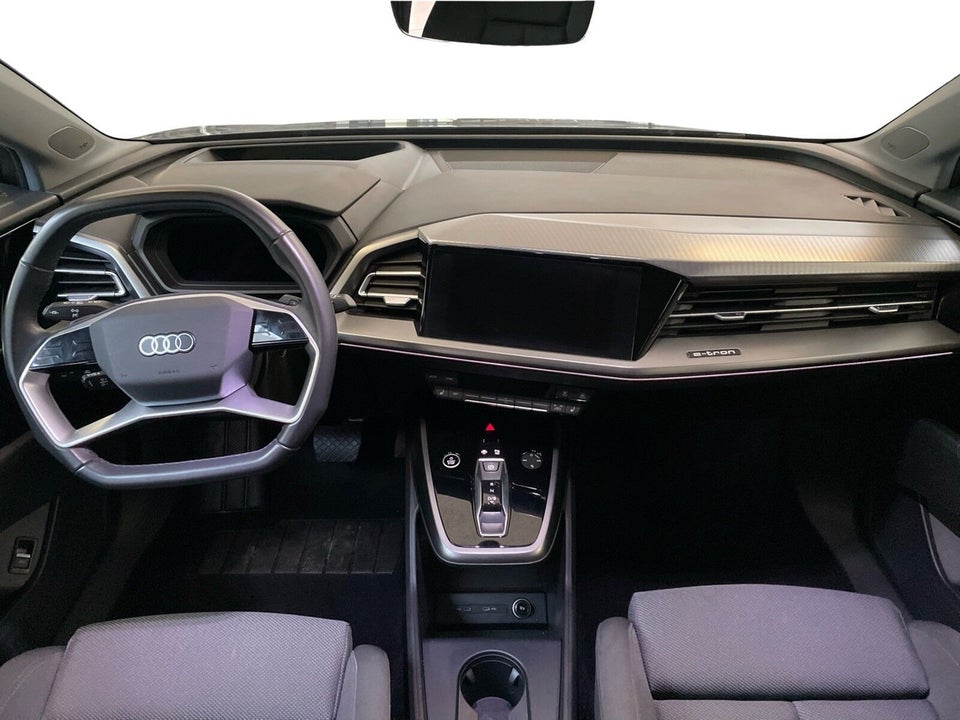 Audi Q4 e-tron 40 Attitude S-line 5d