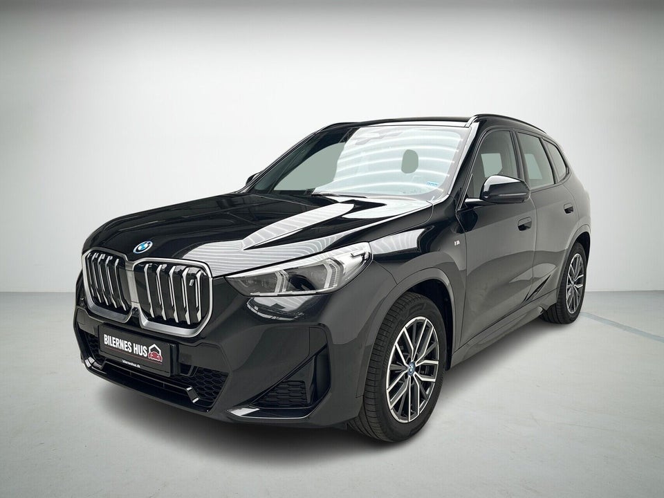 BMW iX1 xDrive30 Fully Charged M-Sport 5d
