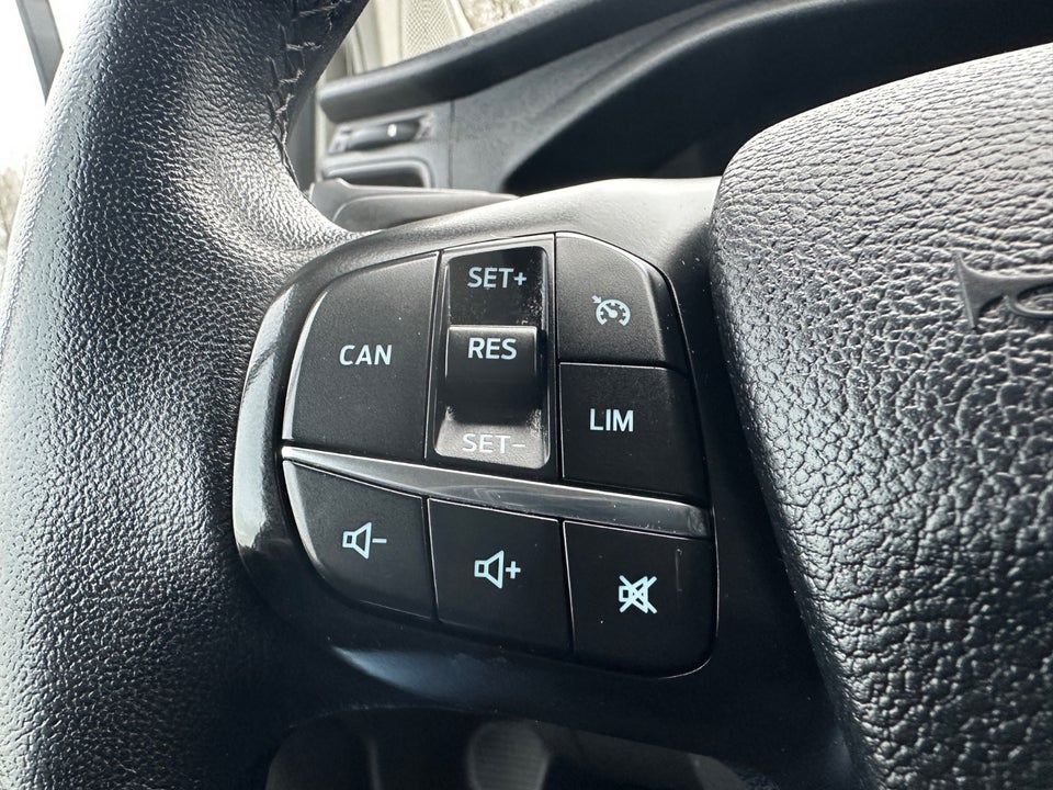 Ford Transit Custom 300L 2,0 TDCi 130 Trend