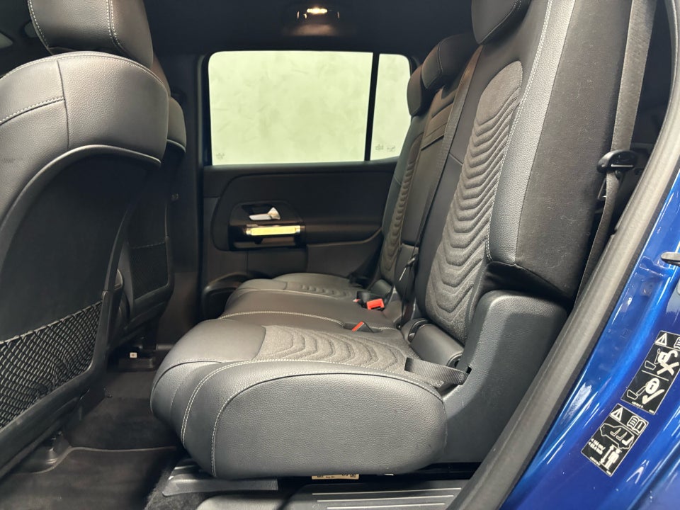 Mercedes EQB300 Progressive 4Matic 7prs 5d