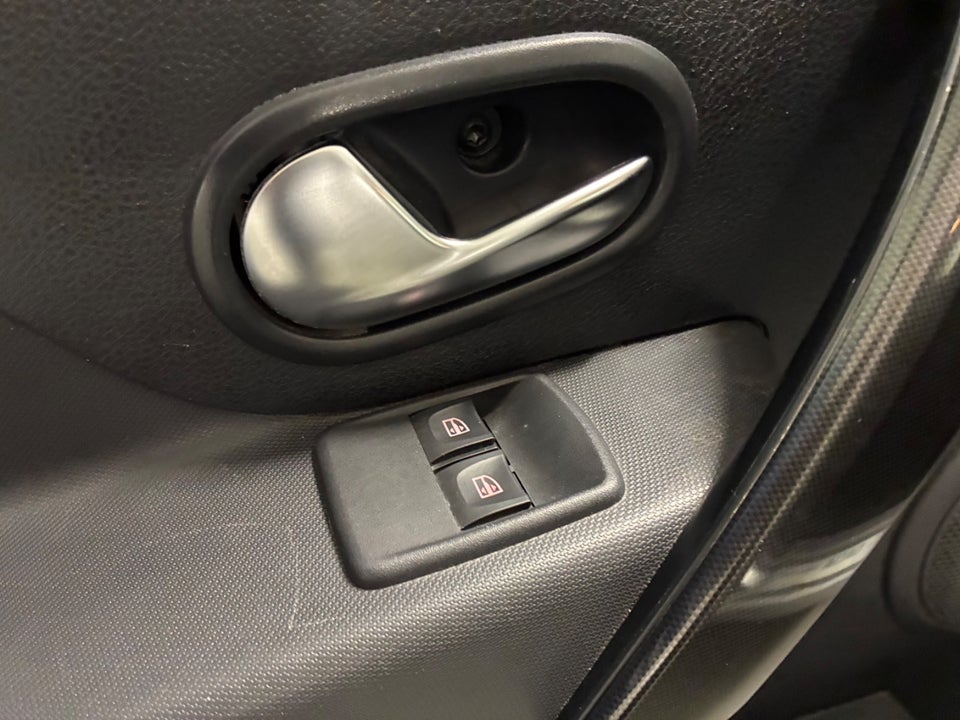 Dacia Logan 0,9 TCe 90 Ambiance MCV Easy-R 5d