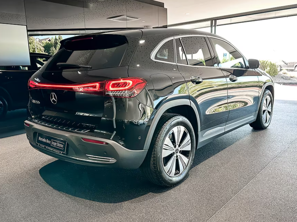 Mercedes EQA250+ Electric Art 5d