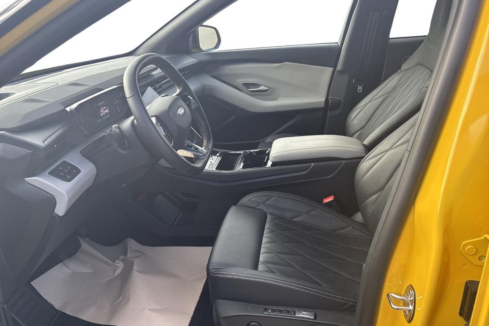 Ford Capri 77 Premium Extended Range 5d