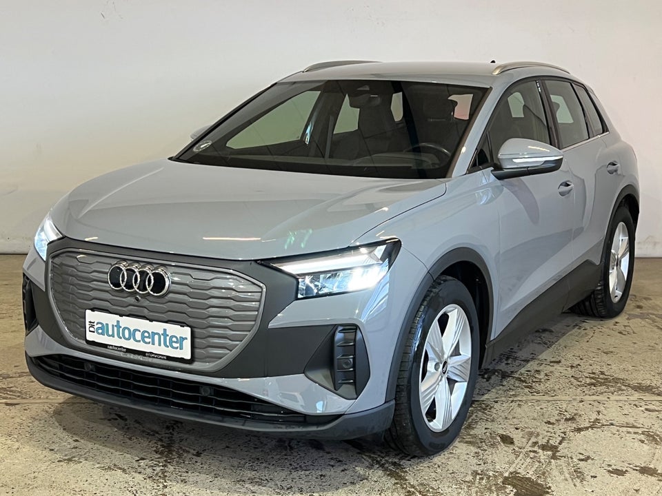 Audi Q4 e-tron 40 S-line 5d