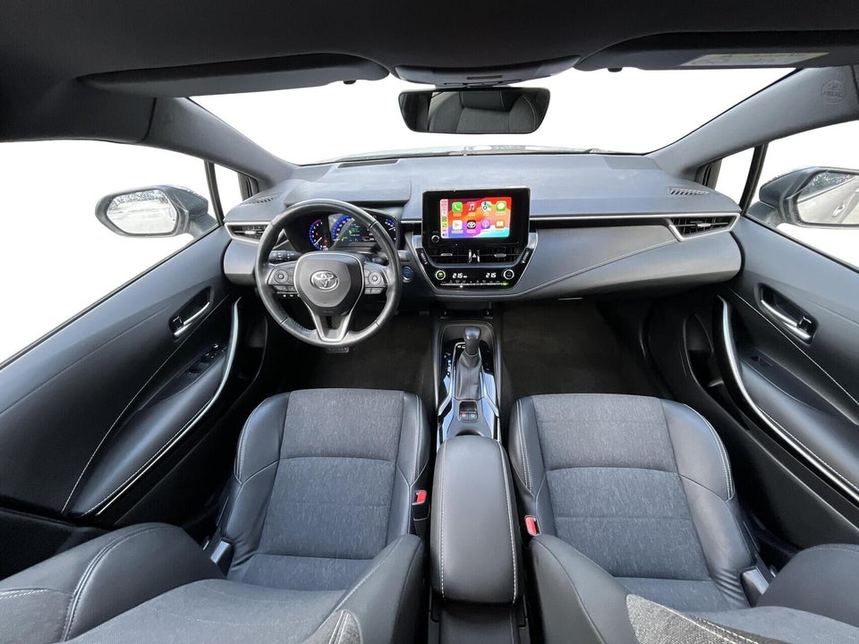Toyota Corolla 1,8 Hybrid Active Premium Touring Sports MDS 5d