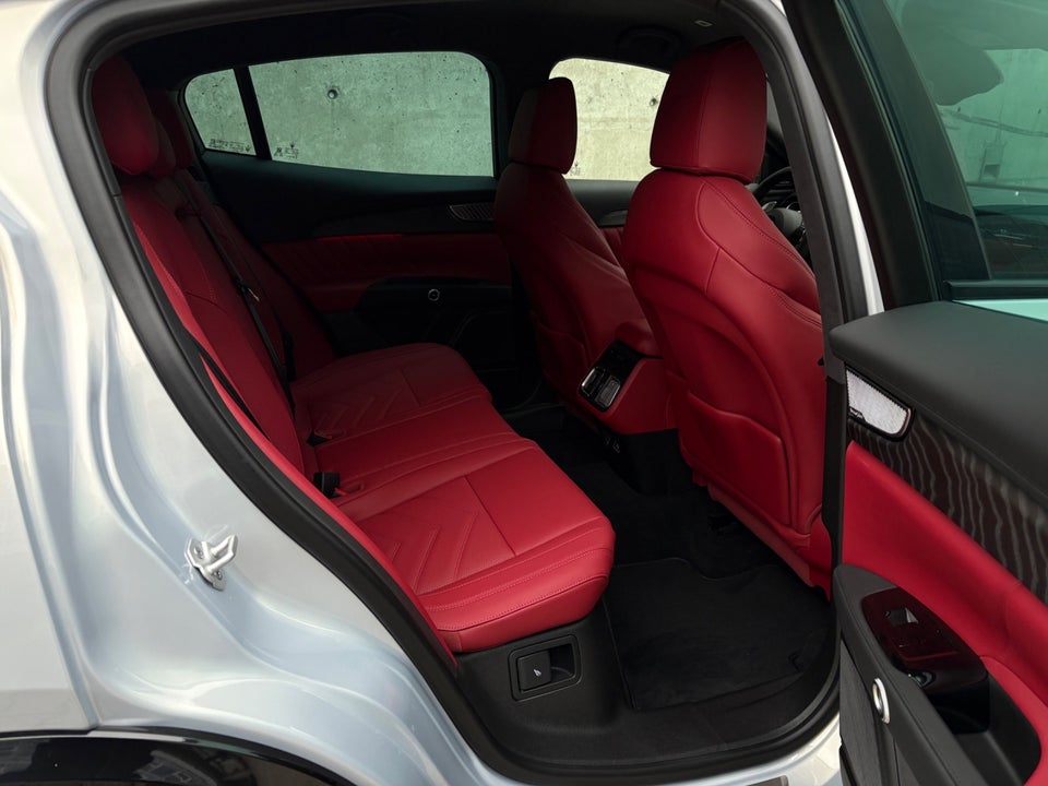 Maserati Grecale Folgore 5d