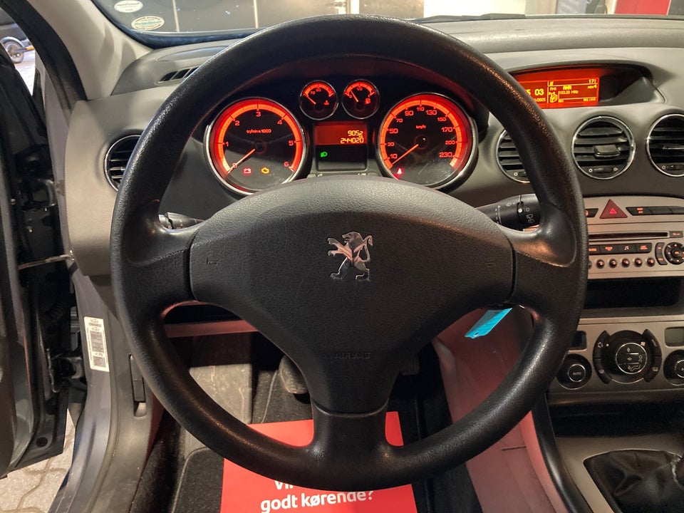 Peugeot 308 1,6 HDi 90 Premium SW 5d