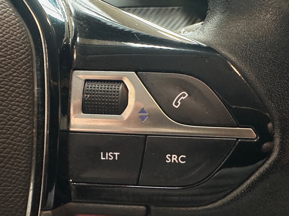 Peugeot 208 1,2 PureTech 75 Active 5d