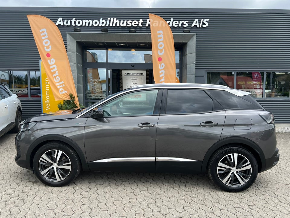 Peugeot 3008 1,6 Hybrid First Selection EAT8 5d