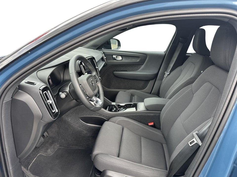 Volvo XC40 ReCharge Extended Range Core 5d
