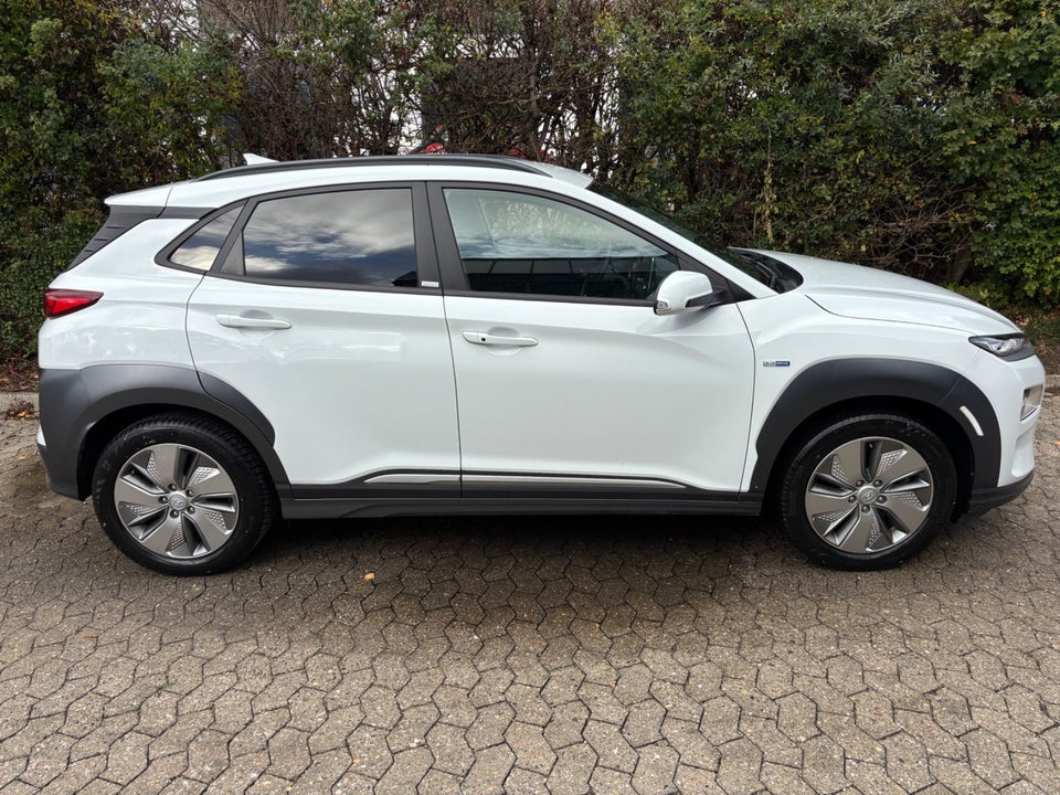 Hyundai Kona 39 EV Advanced 5d