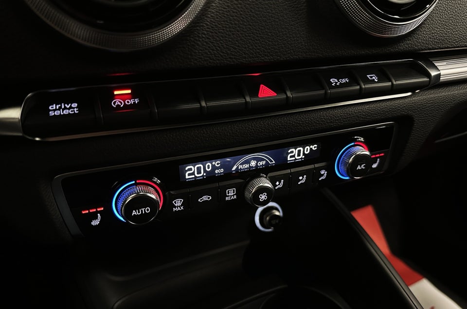 Audi A3 1,6 TDi 110 Sport Sportback 5d