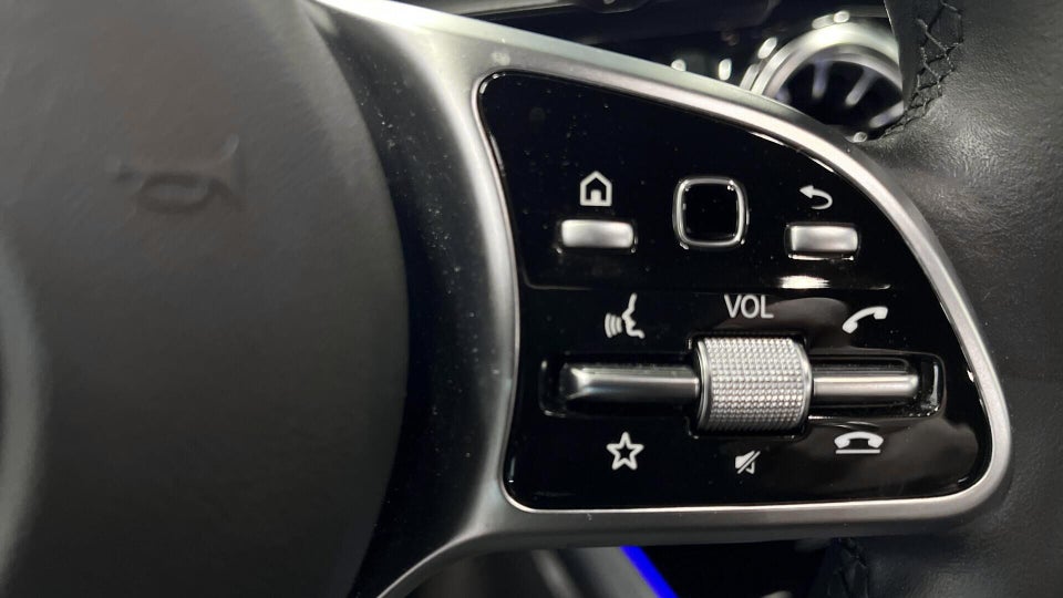 Mercedes EQA250 Progressive 5d