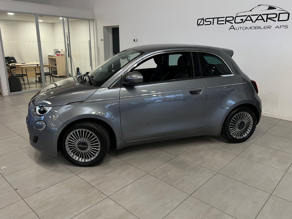 Fiat 500e 42 Icon 3d