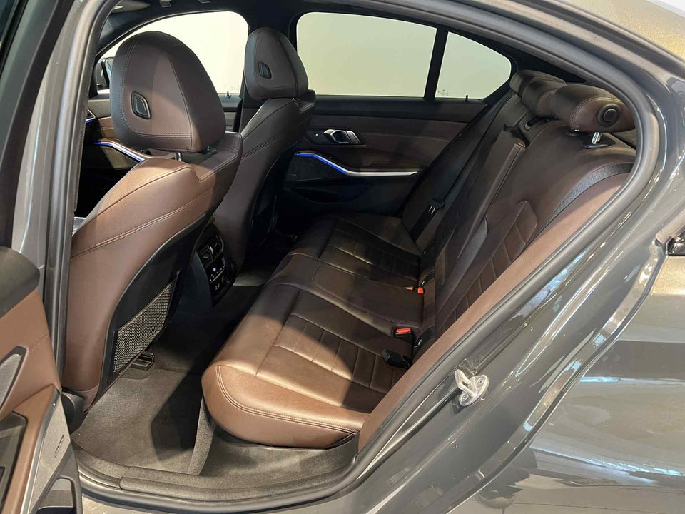 BMW 320d 2,0 M-Sport aut. 4d