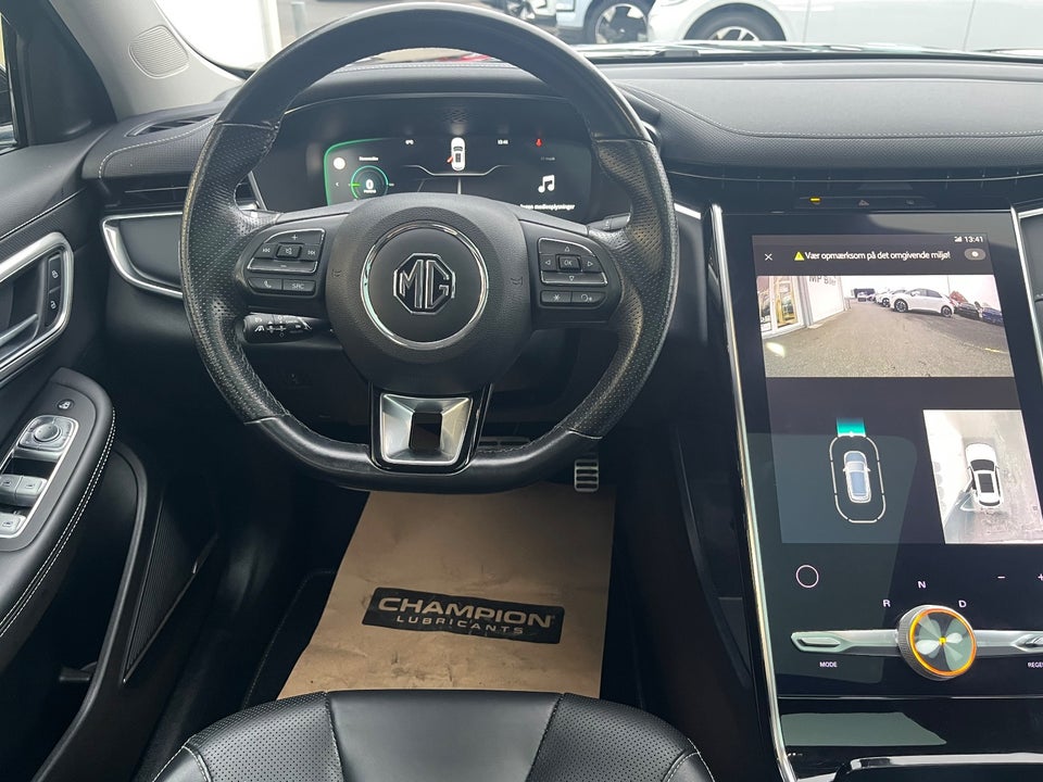 MG Marvel R Luxury 5d