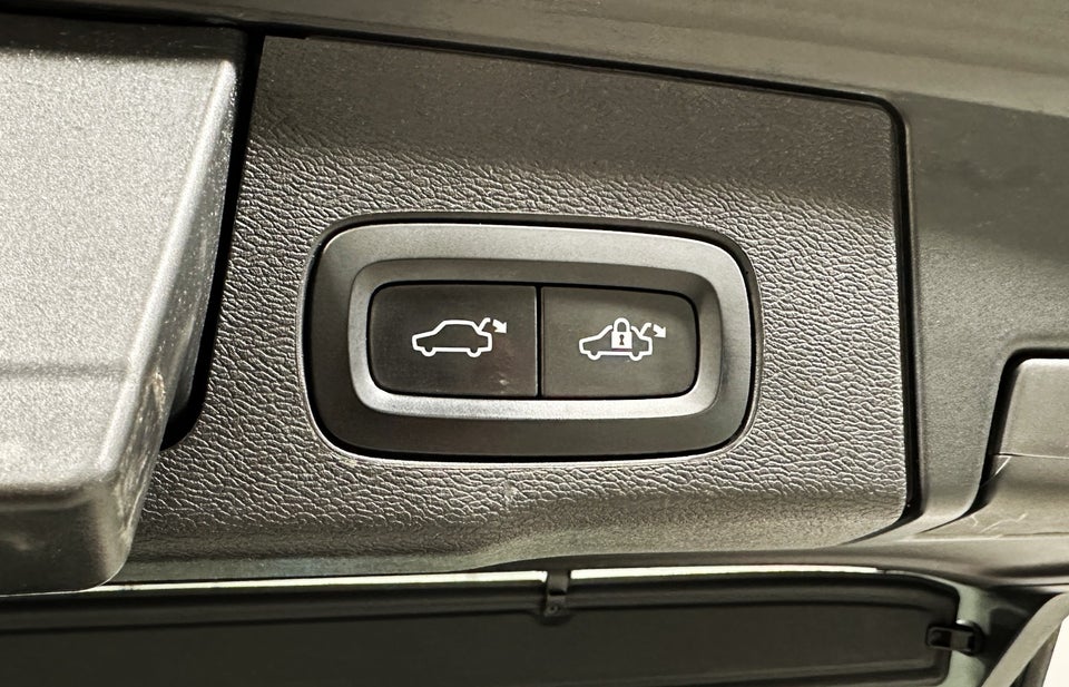 Volvo XC60 2,0 D5 235 Inscription aut. AWD 5d