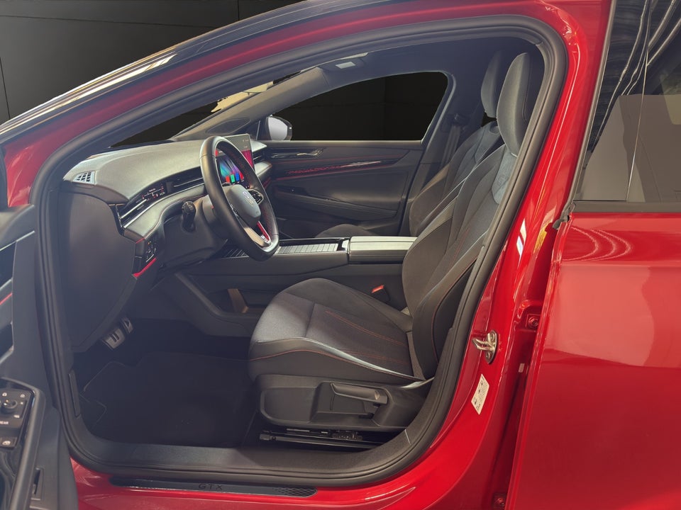 VW ID.7 86 GTX Max Tourer 4Motion 5d