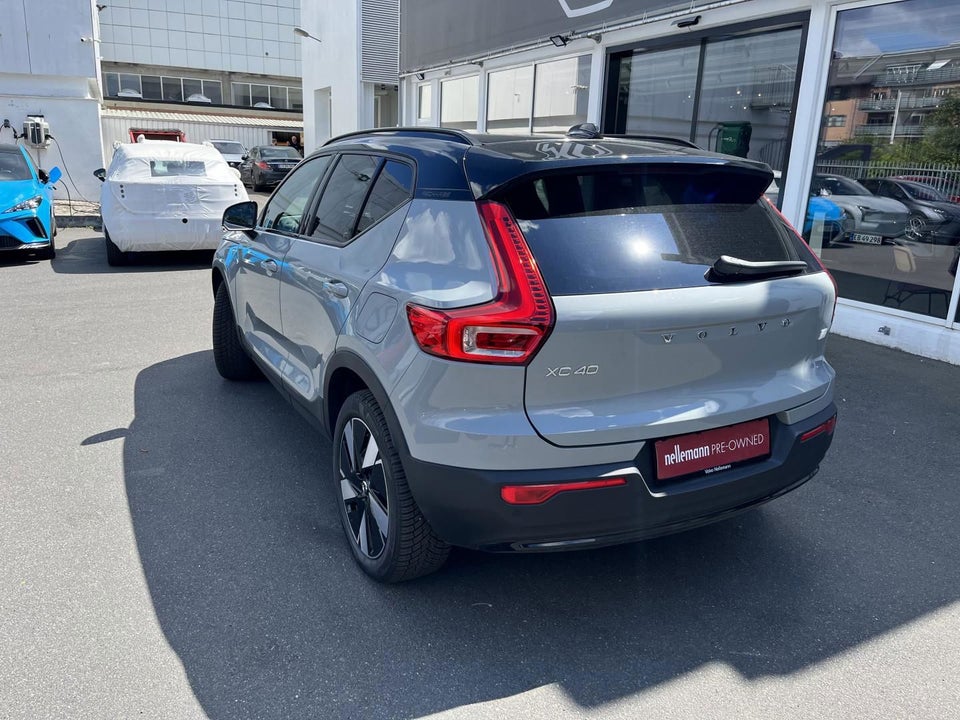 Volvo XC40 ReCharge Extended Range Plus 5d