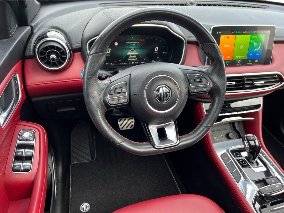 MG EHS 1,5 PHEV Luxury 5d