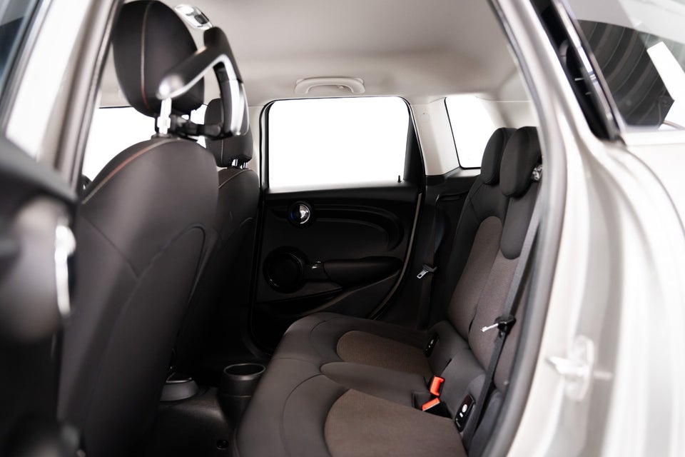 MINI Cooper 1,5 aut. 5d