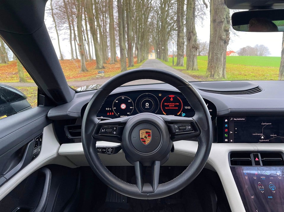 Porsche Taycan 4S Performance+ 4d