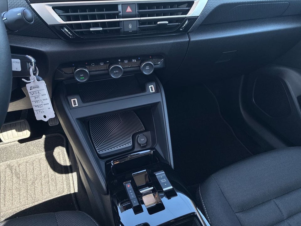 Citroën ë-C4 X 54 Plus 4d