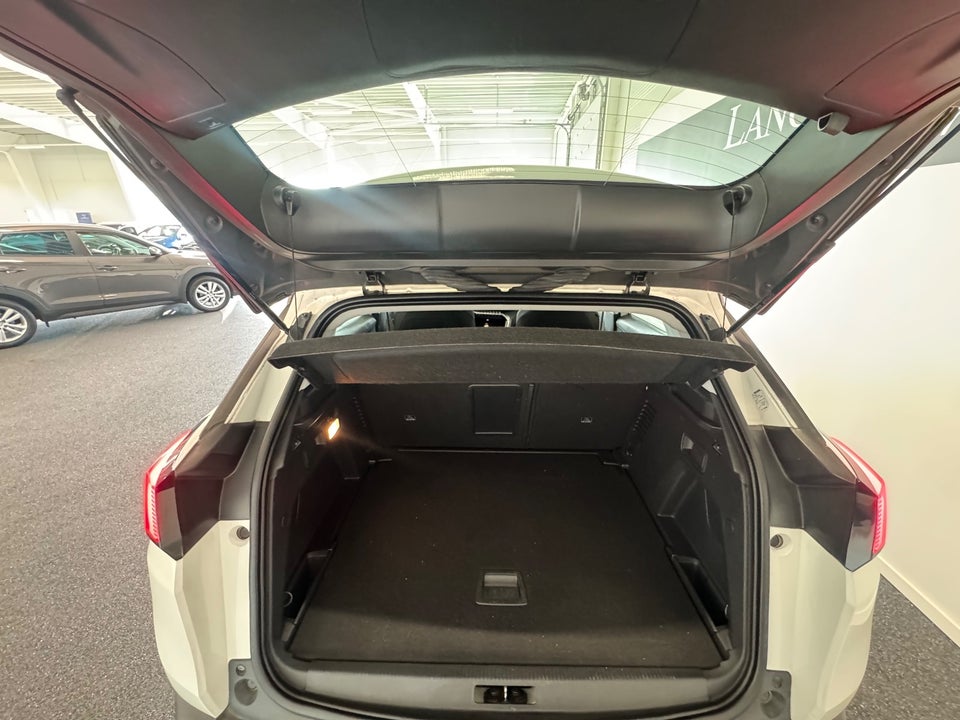 Peugeot 3008 1,2 PureTech 130 Active EAT6 5d