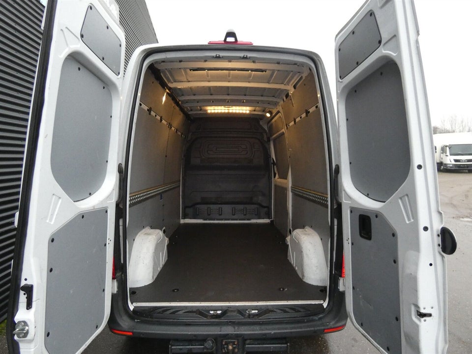Mercedes Sprinter 315 2,0 CDi A2 Kassevogn aut. FWD