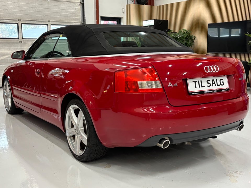 Audi A4 2,4 V6 Cabriolet Multitr. 2d