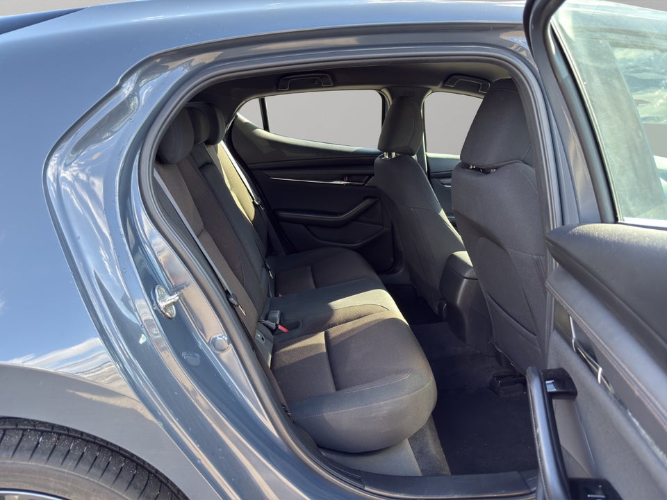 Mazda 3 2,0 e-SkyActiv-G 150 Sky aut. 5d