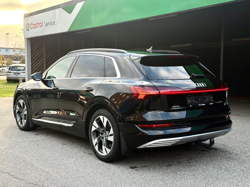 Audi e-tron 55 Advanced quattro 5d
