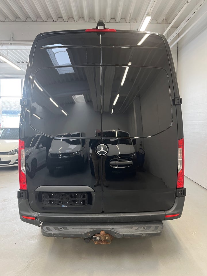 Mercedes Sprinter 317 2,0 CDi A2 Kassevogn aut. RWD
