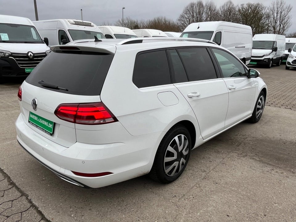 VW Golf VII 2,0 TDi 150 Highline Variant DSG Van 5d