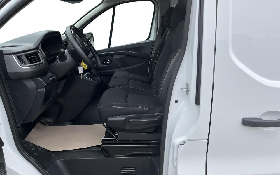 Nissan Primastar 2,0 dCi 150 L2H1 N-Connecta DCT Van