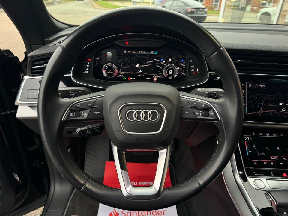 Audi Q8 50 TDi quattro Tiptr. 5d