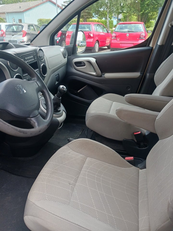 Peugeot Partner Tepee 1,6 HDi 75 Comfort+ 5d