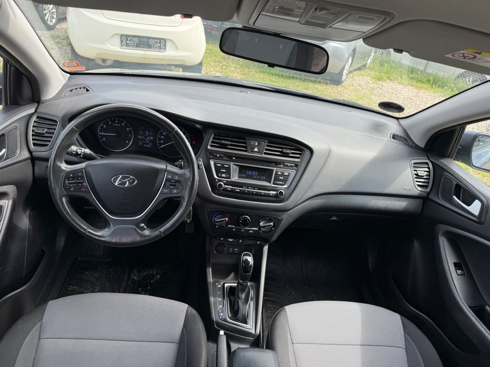Hyundai i20 1,4 Trend aut. 5d