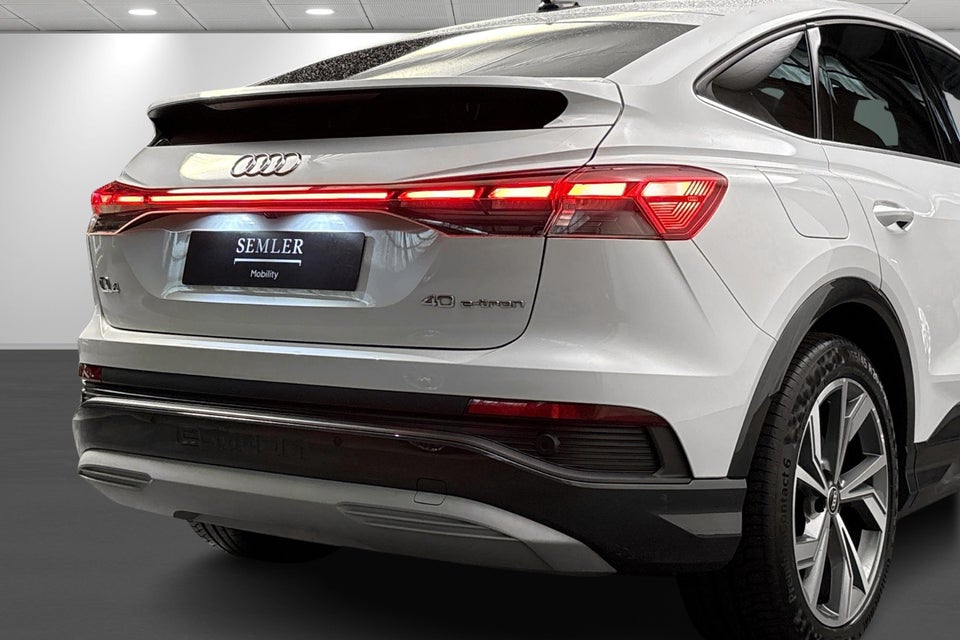 Audi Q4 e-tron 40 Attitude Sportback 5d