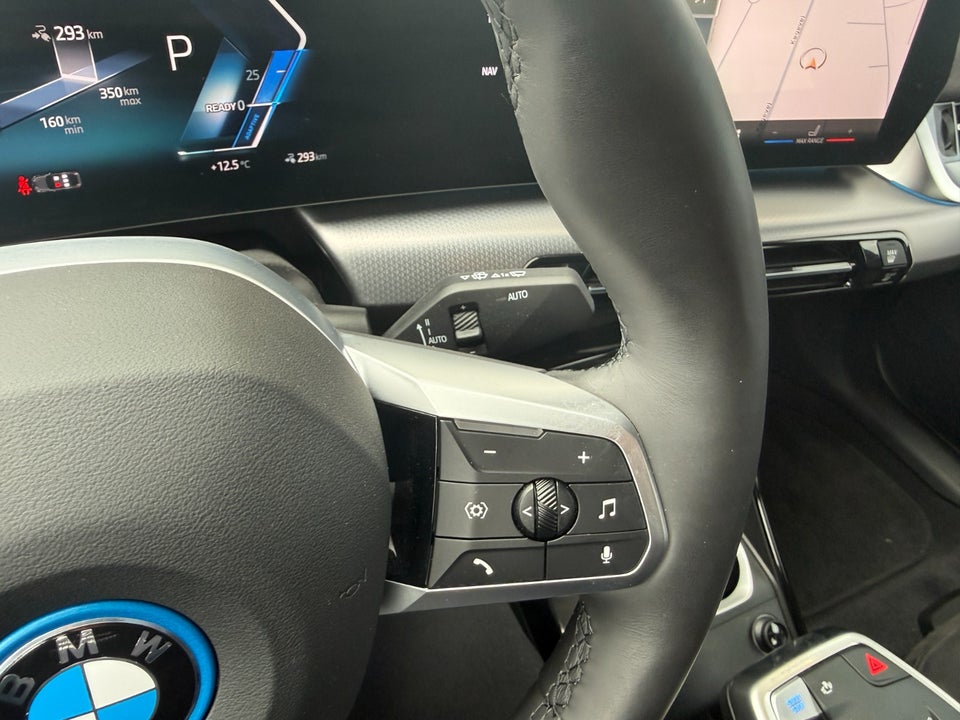 BMW iX2 eDrive20 M-Sport Premium 5d