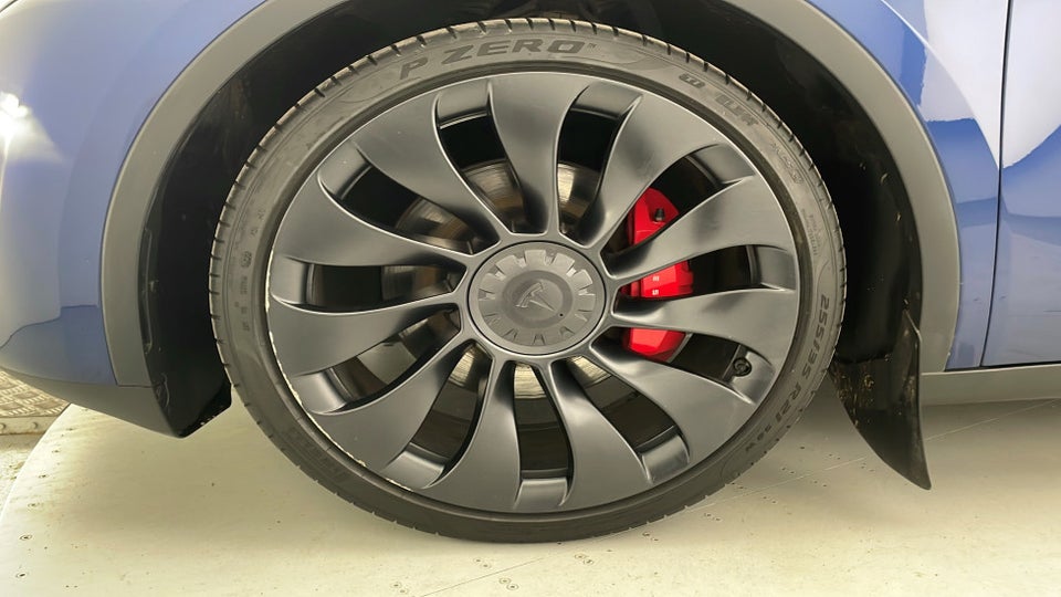 Tesla Model Y Performance AWD 5d